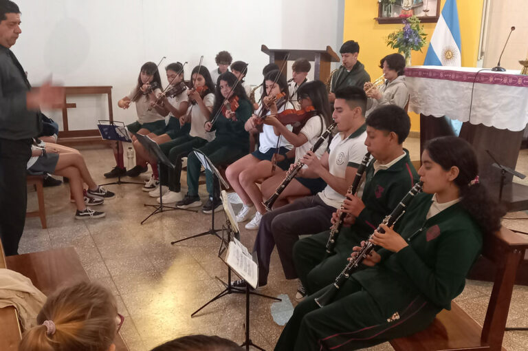 Colegio Nuestra Señora de la Paz - Orquesta escolar