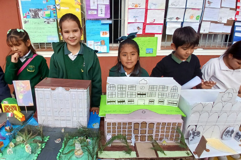 Acompañamiento y tutorías a estudiantes